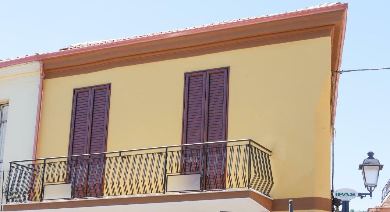 Casa Vacanze La Pavoncella Iglesias Exterior photo